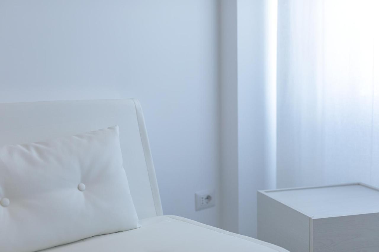 Vista Mare Guest House Civitanova Marche Bagian luar foto