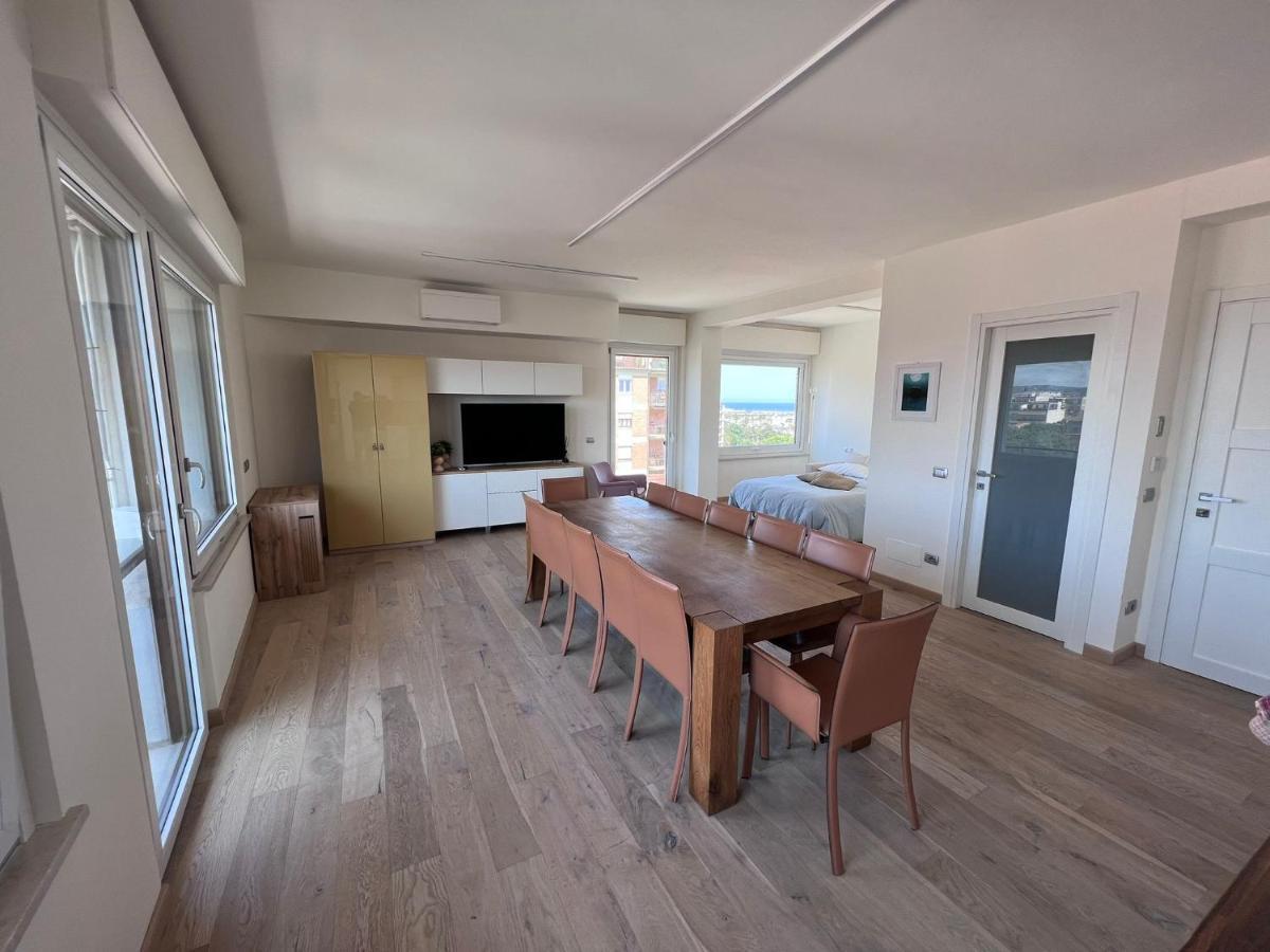Vista Mare Guest House Civitanova Marche Bagian luar foto